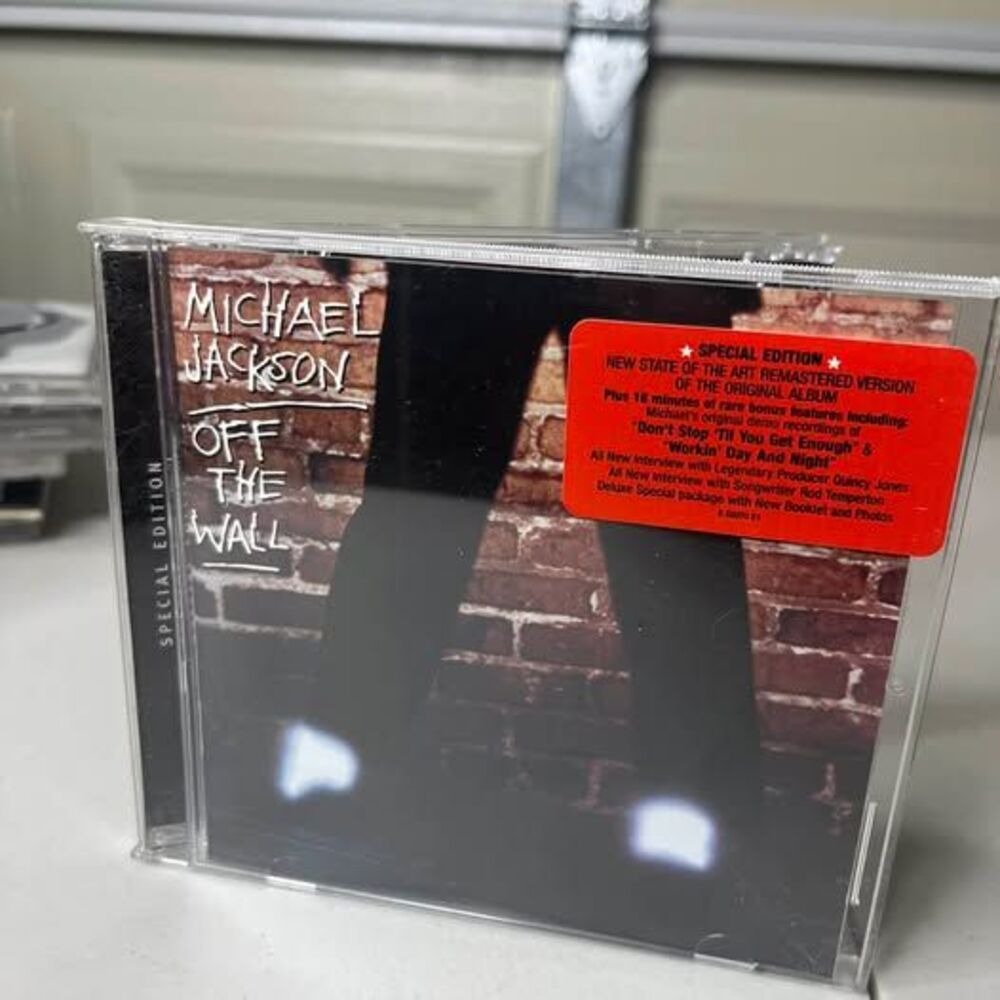 Michael Jackson Off The Wall Special Edition CD